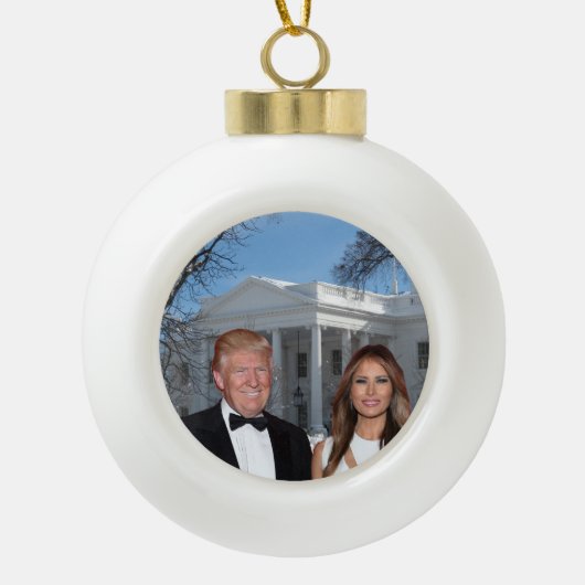 Kerstmis: Donald en Melania Keramische Bal Ornament (Voorkant)