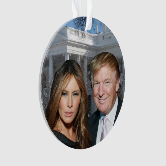 Kerstmis: Donald en Melania Ornament (voorkant)