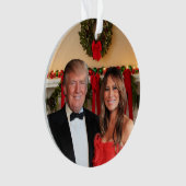 Kerstmis: Donald en Melania Ornament (voorkant)