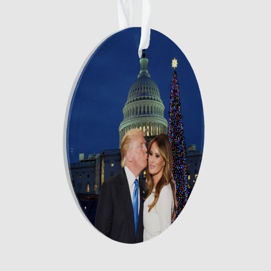 Kerstmis: Donald en Melania Ornament (voorkant)