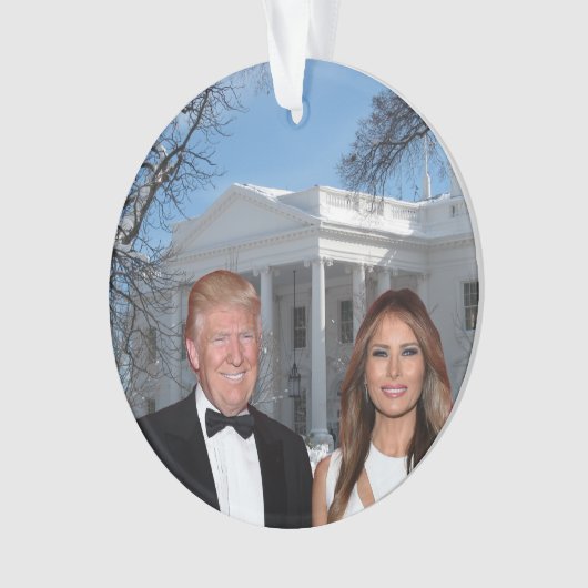 Kerstmis: Donald en Melania Ornament (voorkant)