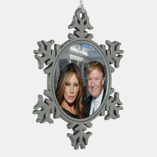 Kerstmis: Donald en Melania Tin Sneeuwvlok Ornament (Links)