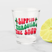Kerstmis door de sneeuwnende winter shot glas (Voorkant)