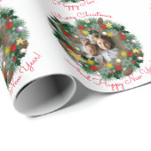 Kerstmis en Nieuwjaar groeten, foto in een kroon Cadeaupapier (Rol Hoek)