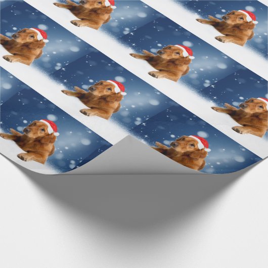 Kerstmis: Golden Retriever Dog Santa Hat Snow Cadeaupapier (Hoek)