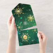 Kerstmis Gouden Sneeuwvlokken op Groene Achtergron All In One Uitnodiging (Afscheurbaar)