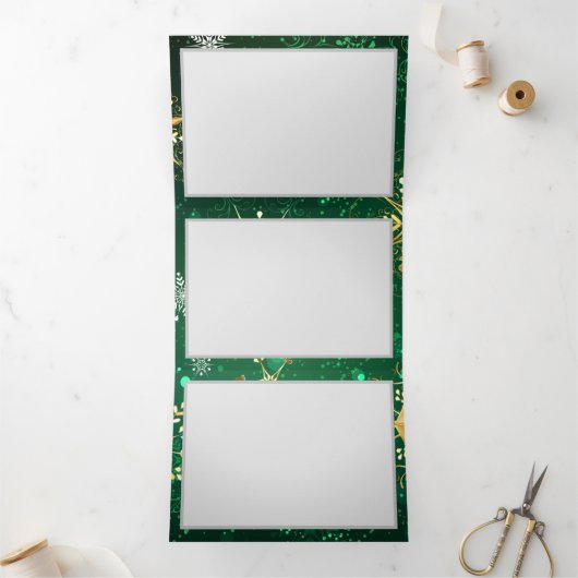 Kerstmis Gouden Sneeuwvlokken op Groene Achtergron Drieluik Programma (Binnen)