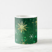 Kerstmis Gouden Sneeuwvlokken op Groene Achtergron Koffiemok (Center)