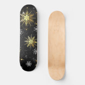 Kerstmis Gouden Sneeuwvlokken op Zwarte Achtergron Persoonlijk Skateboard (Voorkant)