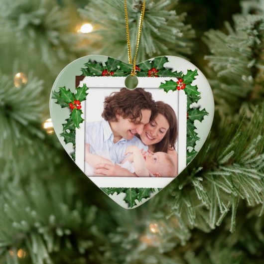 Kerstmis Holly Heart Shaped Family Photo Ornament (Boom)