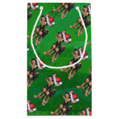 Kerstmis in Chihuahua op groen Klein Cadeauzakje (Achterkant)