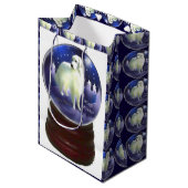 Kerstmis in de Grote Pyreneeën Medium Cadeauzakje (Voorkant Gekanteld)