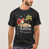Kerstmis in juli kabouter op het strand in de zome t-shirt (Voorkant)
