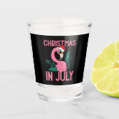 Kerstmis in juli roze flamingo met kersthoed shot glas (Voorkant)