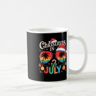 Kerstmis in juli strand Santa-hoed mannen vrouwen Koffiemok