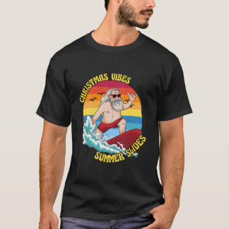 Kerstmis in juli Surfende kerstman T-shirt