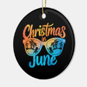 Kerstmis in juni Zonnebril Grappige Zomervakantie Keramisch Ornament (Links)