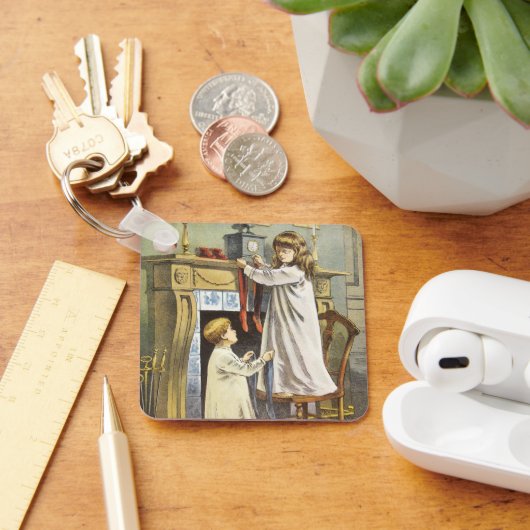 Kerstmis in Victoriaanse stijl, Kinderen Kerstsokk Sleutelhanger (Bureau)