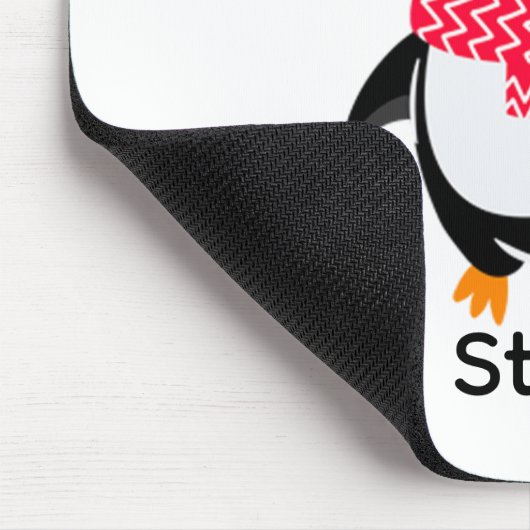 Kerstmis Jolly Pinguïn in Sjaal met Oorkappen Muismat (Hoek)