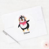 Kerstmis Jolly Pinguïn in Sjaal met Oorkappen Ronde Sticker (Envelop)