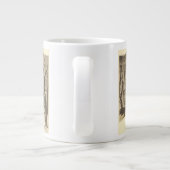 Kerstmis, kerk in winterslaap grote koffiekop (Achterkant)