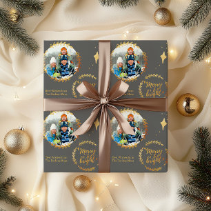 Kerstmis & Licht met eigen foto - Goud en Grijs Cadeaupapier
