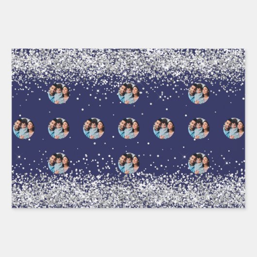 Kerstmis marine blauw zilver foto confetti inpakpapier vel (Voorkant 3)