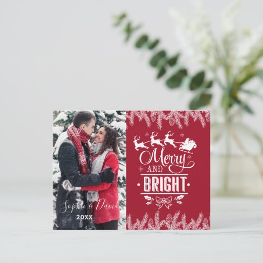 Kerstmis Merry and Bright Script Goud Dennennna Fo Uitnodiging Briefkaart (Staand voorkant)