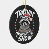 Kerstmis met de sneeuwpret met een grappige wasbee keramisch ornament (Rechts)