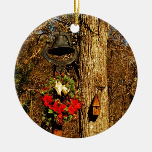 Kerstmis met oude cellen en een jaarhuis keramisch ornament (Voorkant)