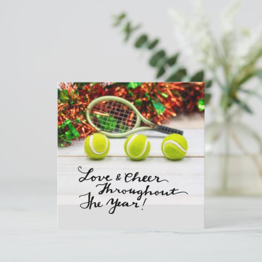 Kerstmis met tennisbal en racket feestdagenkaart (Staand voorkant)