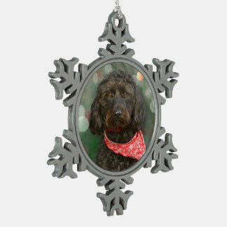 kerstmis met zwarte hond tin sneeuwvlok ornament