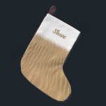 Kerstmis op het strand Zand Ripples Kleine Kerstsok<br><div class="desc">Als je Kerstmis doorbrengt op het strand,  of in warme klimaten,  dan is dit iets voor jou. Leuke kerstkous bedrukt met een afbeelding van een zandstrand. Voeg je eigen naam toe.</div>