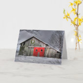 Kerstmis op oude schuur met rode deur kaart (Gele Bloem)