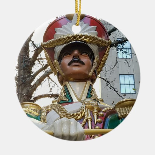 Kerstmis op Rockefeller - Speelgoed Solider Keramisch Ornament (Voorkant)