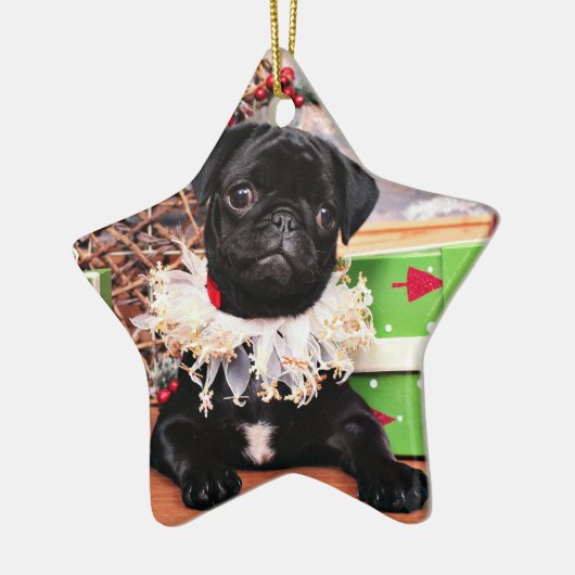 Kerstmis - Pug - Daisy Mae Keramisch Ornament (Links)
