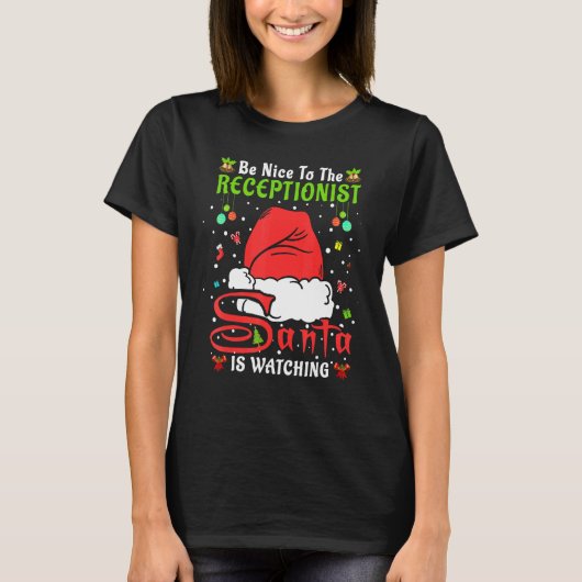 Kerstmis Pyjama's Wees Aardig Voor De Receptionist T-shirt (Voorkant)