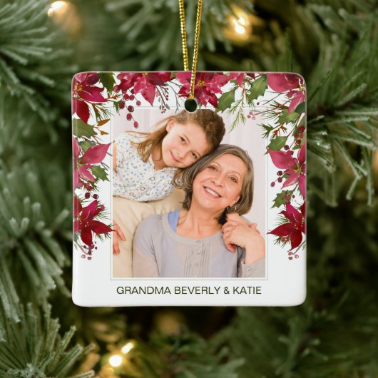 Kerstmis Rode Bloemen Poinsettia Foto Monogram Keramisch Ornament (Boom)
