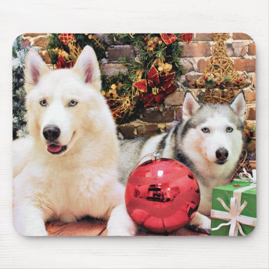 Kerstmis - Siberian Huskies - Bailey en Katya Muismat (Voorkant)