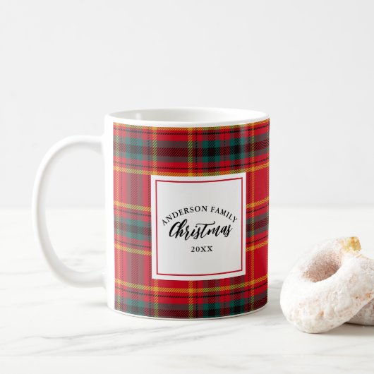 Kerstmis Tartan Plaid Familienaam Jaar Koffiemok (Met donut)