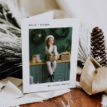 Kerstmis Typewriter | Zwart-wit met foto's Feestdagen Kaart<br><div class="desc">Deze eenvoudige en minimalistische opgevouwen kerstkaart is voorzien van twee van uw favoriete persoonlijke familiefoto's,  samen met uw namen en de woorden "vrolijk   helder" in zwarte typemachine look tekst. U kunt dit wijzigen in elke gewenste begroeting en er is ruimte voor een korte persoonlijke boodschap in de kaart.</div>
