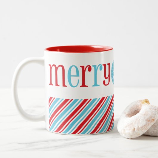 KERSTMIS VROLIJK & HELDER schattig modern rood roz Tweekleurige Koffiemok (Met donut)