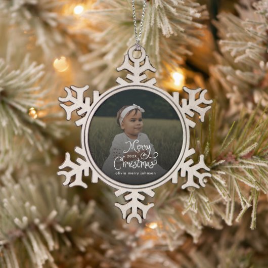 Kerstmis Whimsical Script Baby Foto Tin Sneeuwvlok Ornament (Boom)
