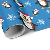 Kerstmis Winter Pinguïn op Aangepaste Blauwe Achte Cadeaupapier (Rol Hoek)