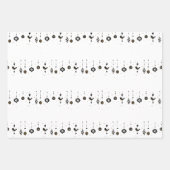 Kerstmis Wit Grijs en Zwart Woodlands Dieren Inpakpapier Vel (Voorkant)