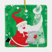 Kerstmis, zingende en dansende kerstman keramisch ornament (Voorkant)