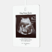 Kerstmis zwangerschap aankondiging oma vakantie metalen ornament (Voorkant links)