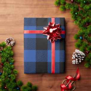 Kerstmis Zwart en Koninklijk Blauw Buffalo Plaid Cadeaupapier