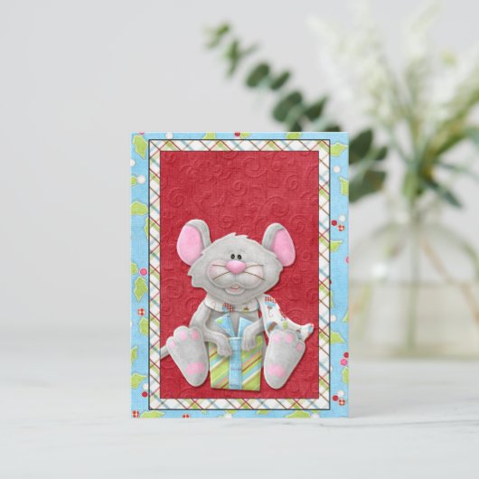 Kerstmuis met cadeaubon feestdagenkaart (Staand voorkant)