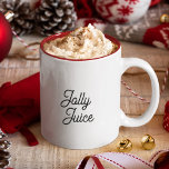 Kerstochtend jongste feestelijke Stocking Stuffer Tweekleurige Koffiemok<br><div class="desc">Een grappige mok voor feestdagen die JOLLY JUICE leest in een minimalistisch,  modern typografische ontwerp. Kut-kutstaarster of witte olifant cadeau voor de koffie en kerstminnaar in je familie!</div>
